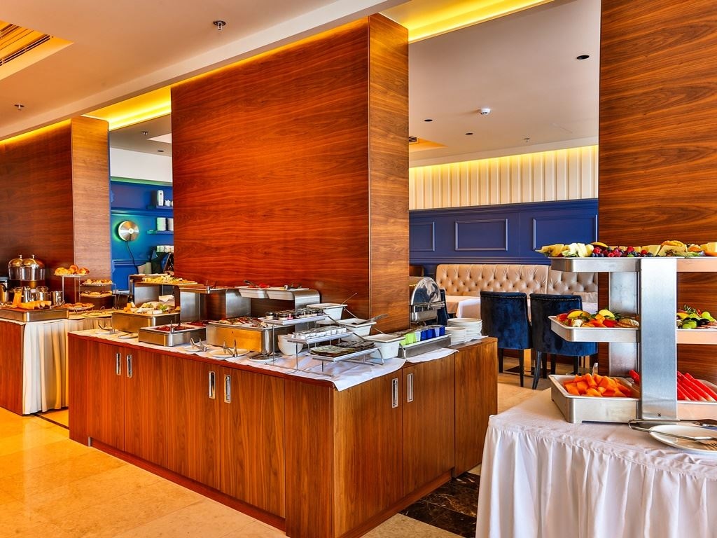 restaurants-main-restaurant