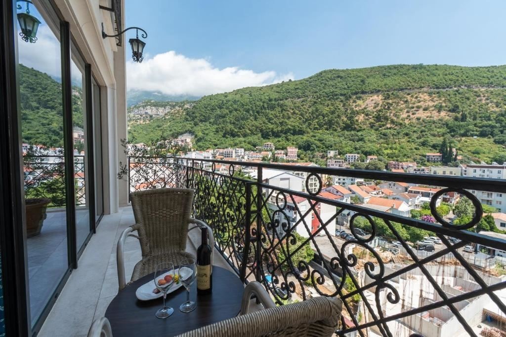 rooms-double-single-use-executive