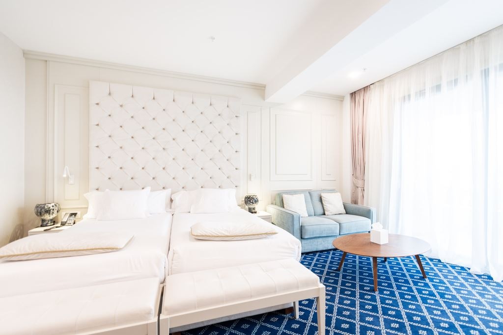 rooms-double-sea-view-room