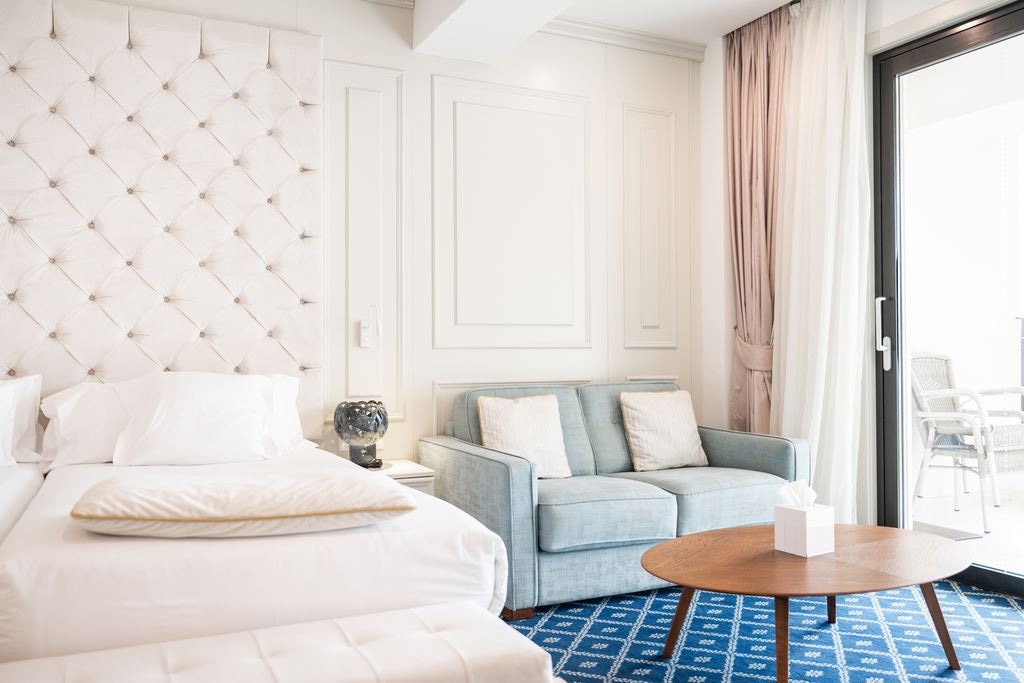 rooms-double-sea-view-room