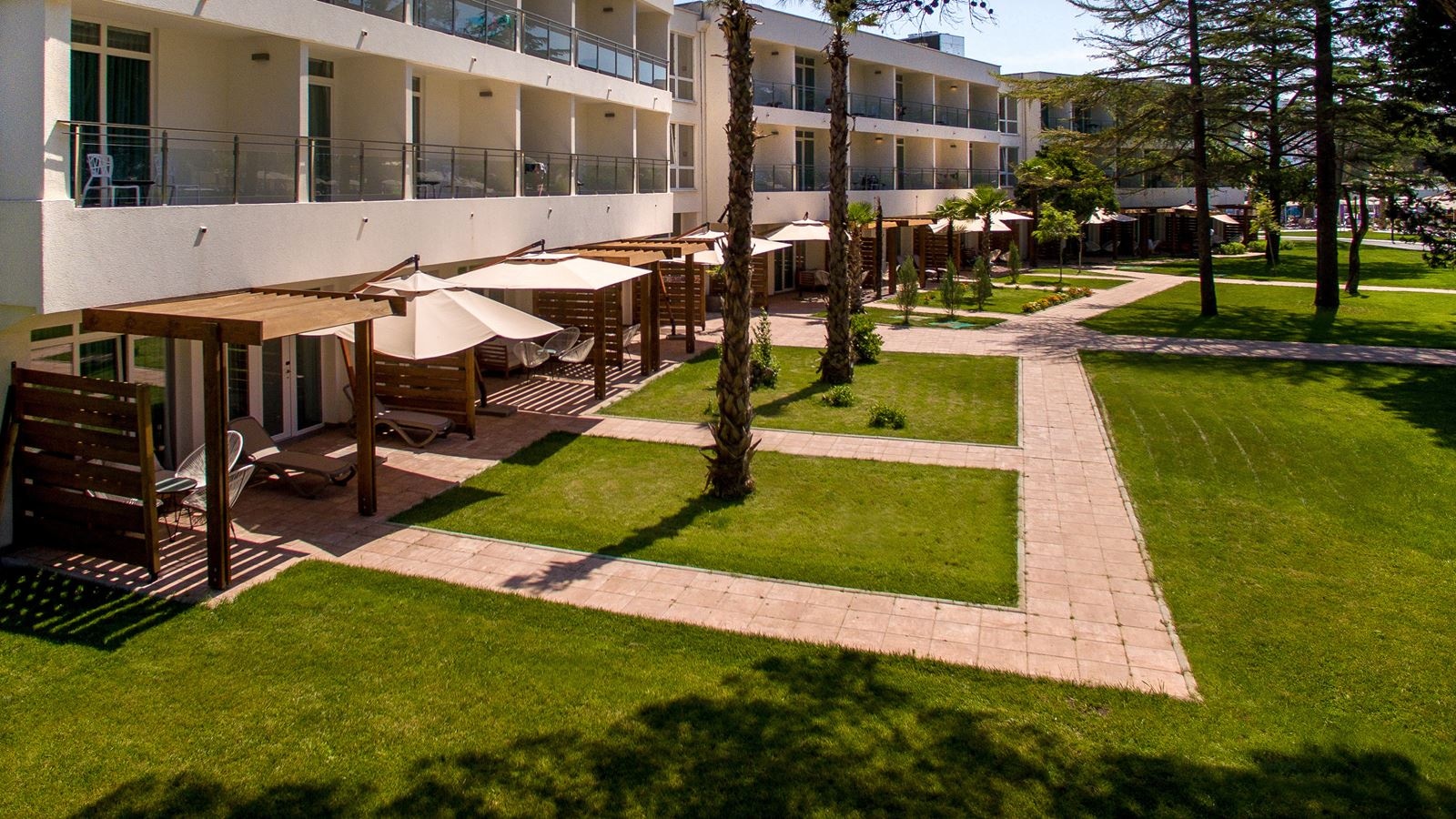 rooms-garden-lounge-junior-suite