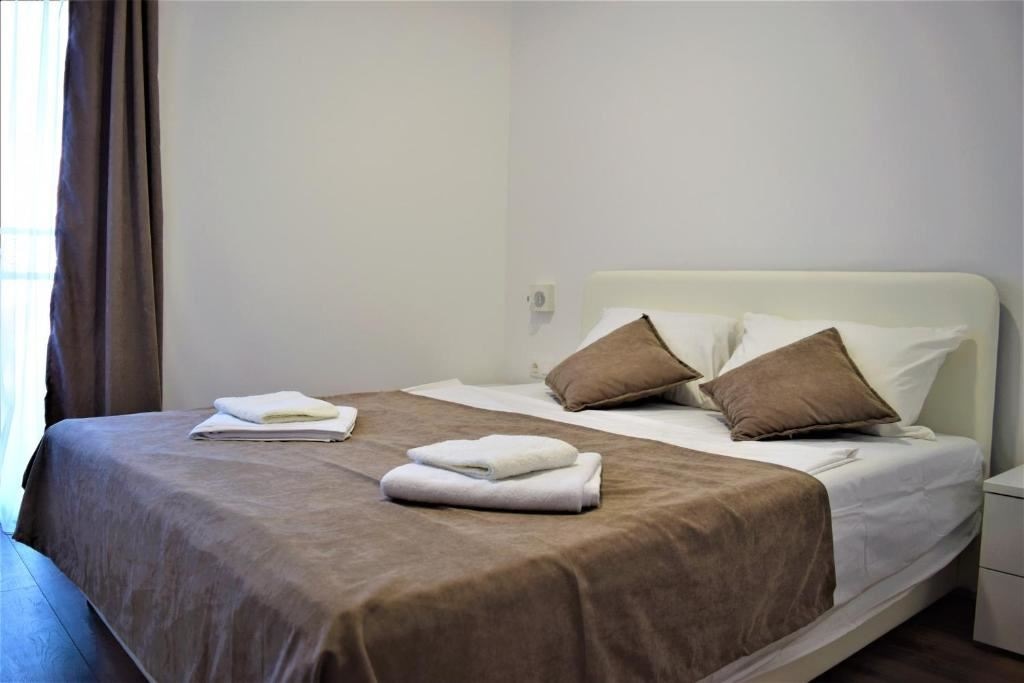 rooms-apartment-2+1-pax