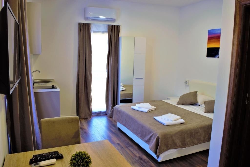 rooms-apartment-2+2-pax