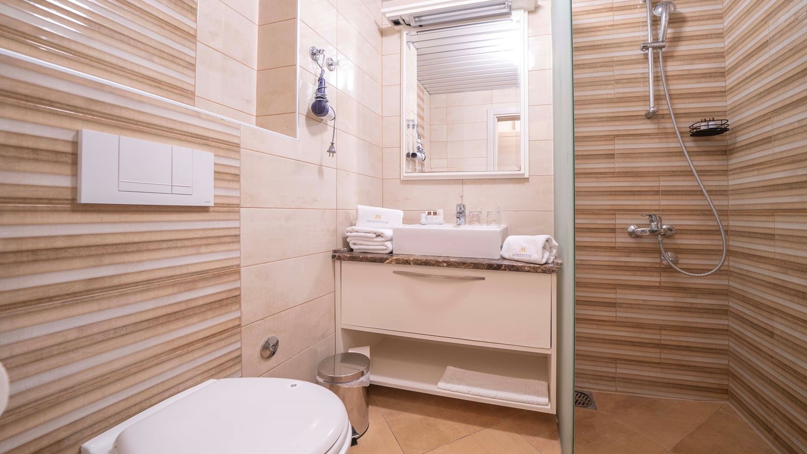 rooms-standard-double--twin-room-single-use-annex-building