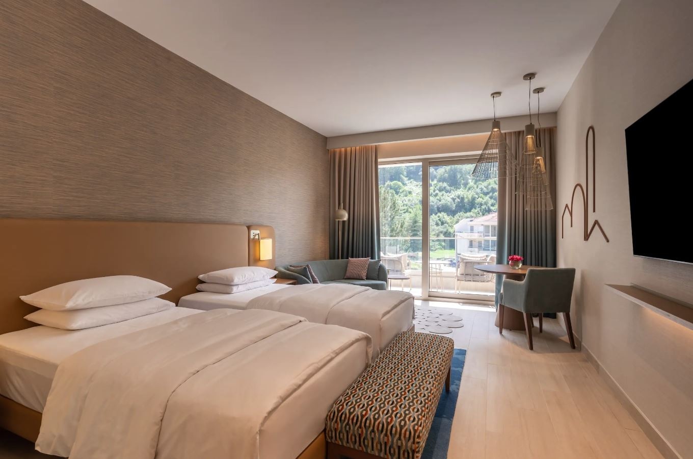 rooms-2-twin-bed-deluxe