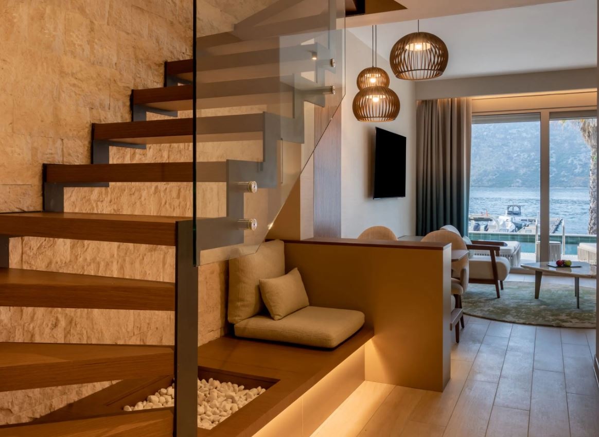 rooms-4-bedroom-apartment-with-hot-tub-deluxe