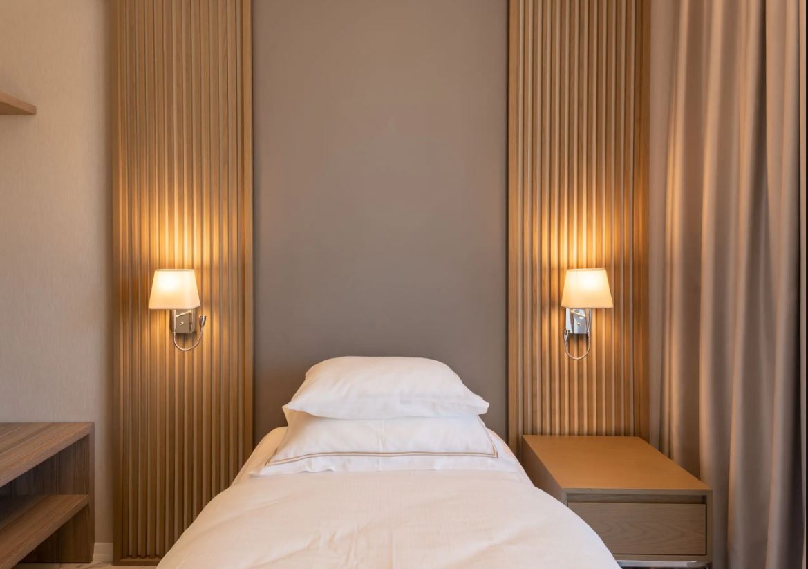 rooms-1-twin-bed-room