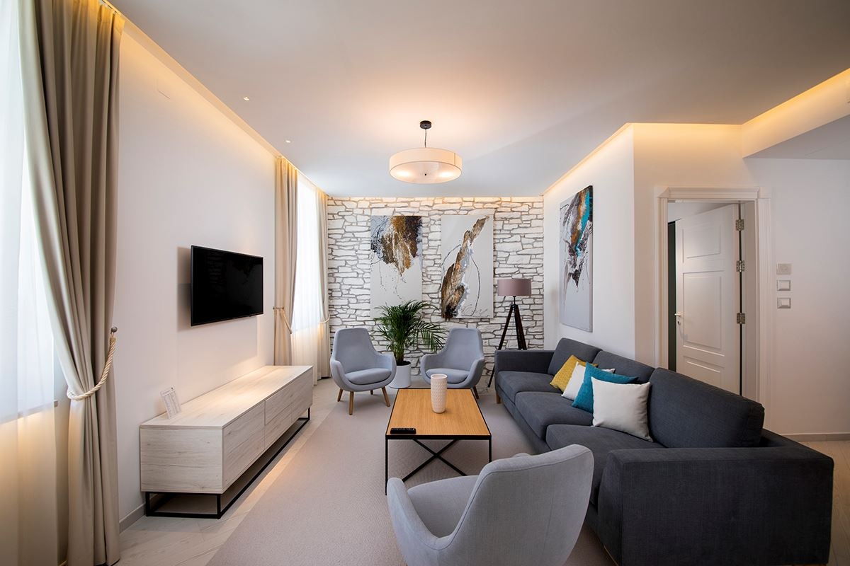 rooms-executive-suite