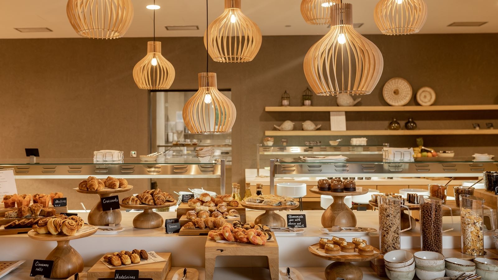 restaurants-main-restaurant