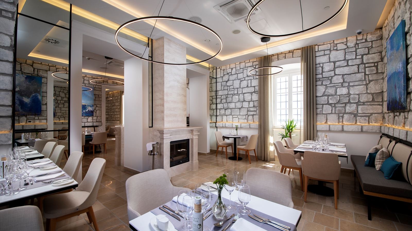 restaurants-restaurants