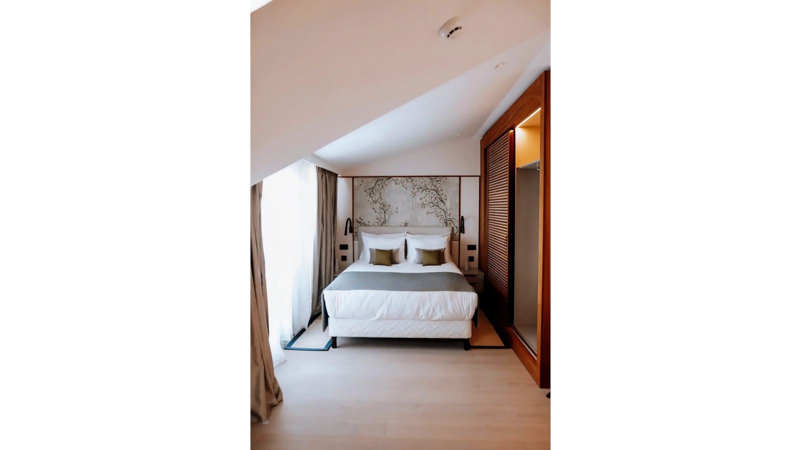 rooms-junior-suite-double-sea-view