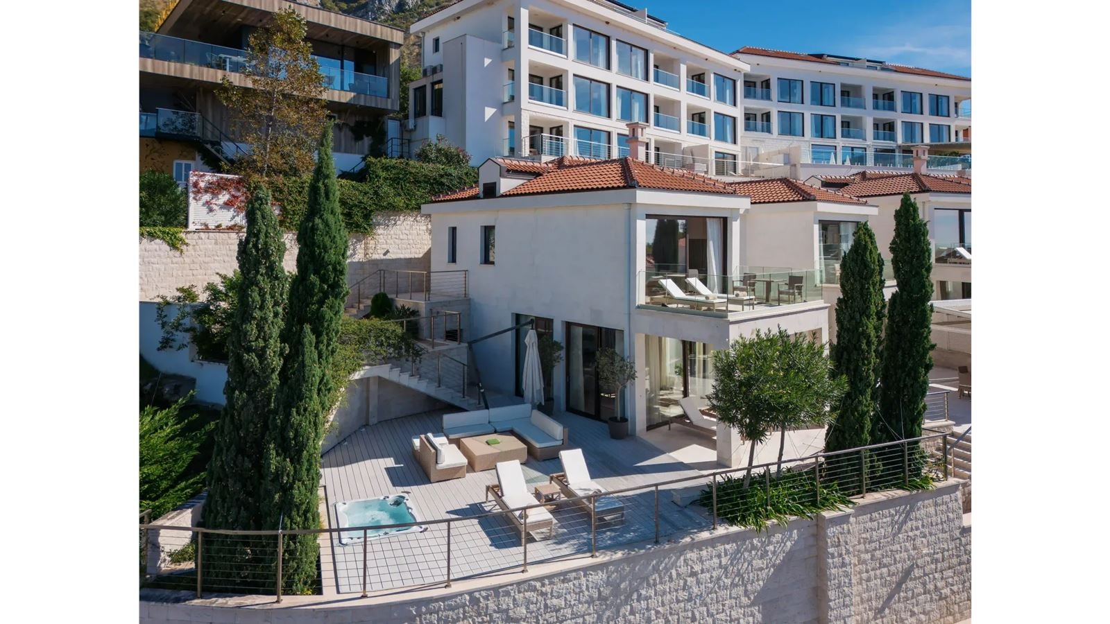 rooms-adriatic-villa-with-jacuzzi-sea-view