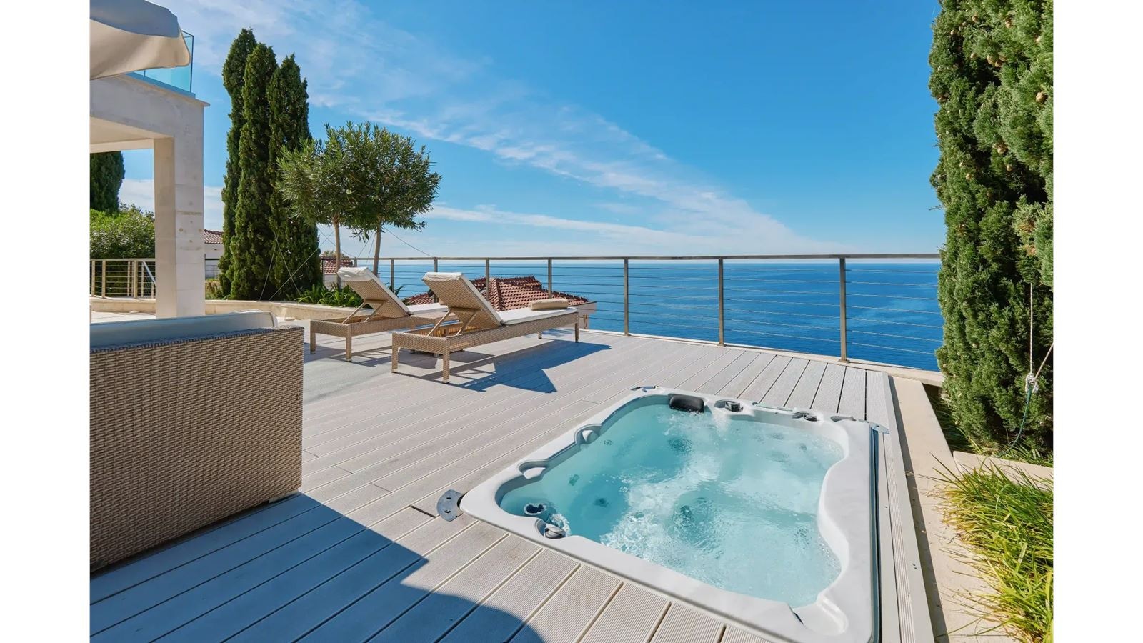 rooms-adriatic-villa-with-jacuzzi-sea-view
