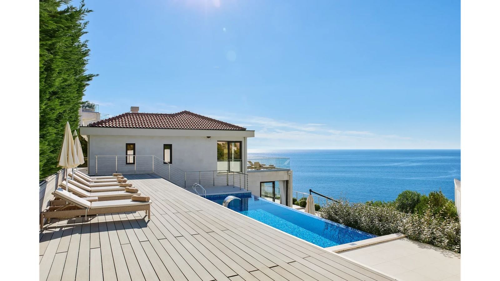 rooms-deluxe-villa-with-private-pool-sea-view