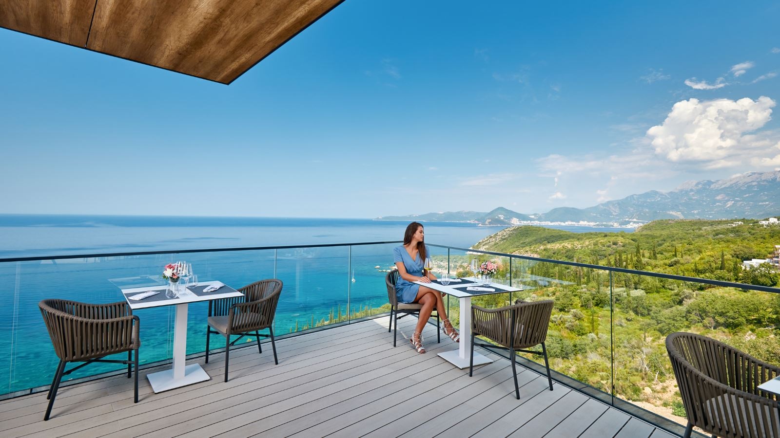 restaurants-panorama-lounge-restaurant--bar