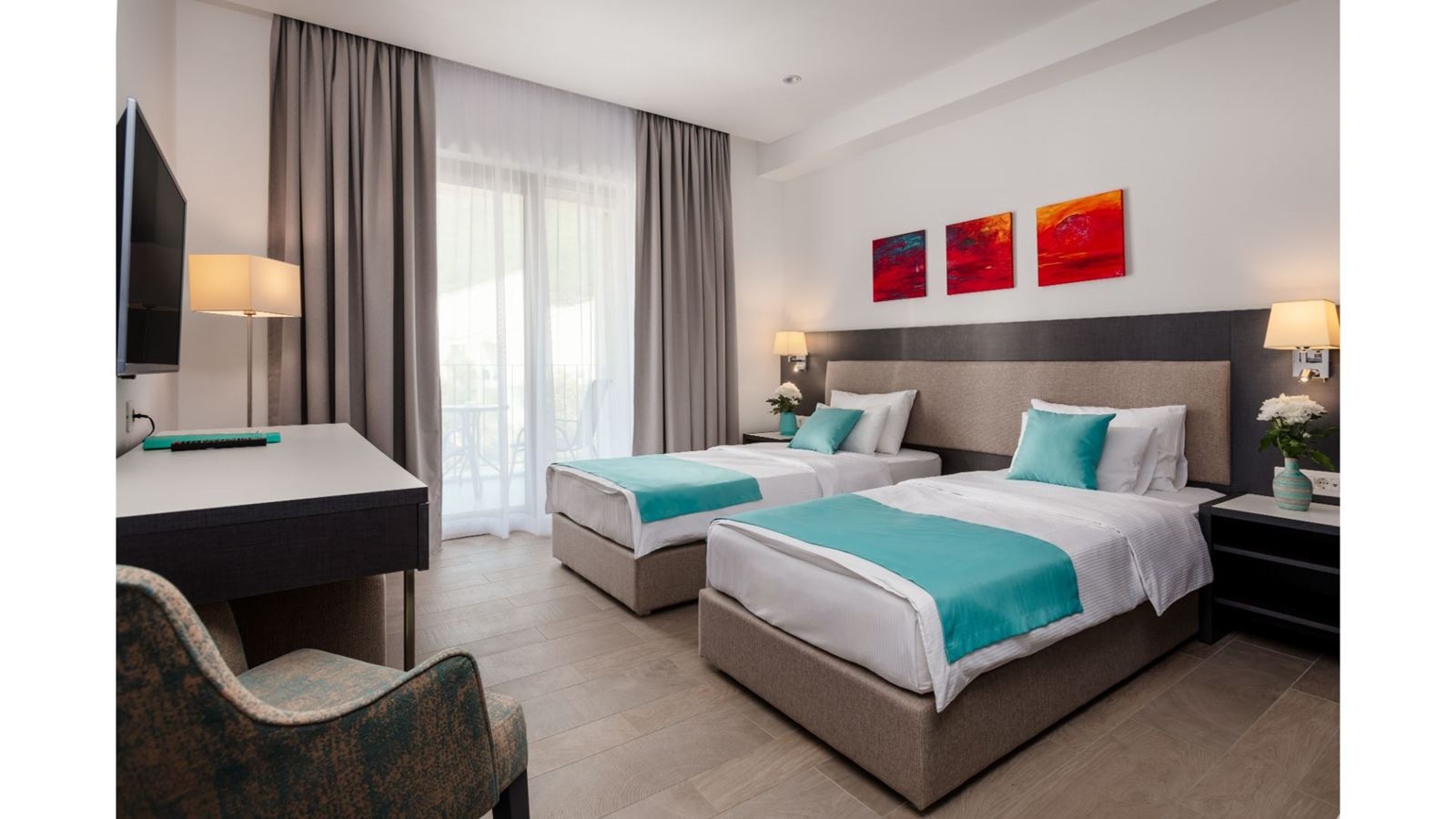 rooms-superior-double-room-with-baclony