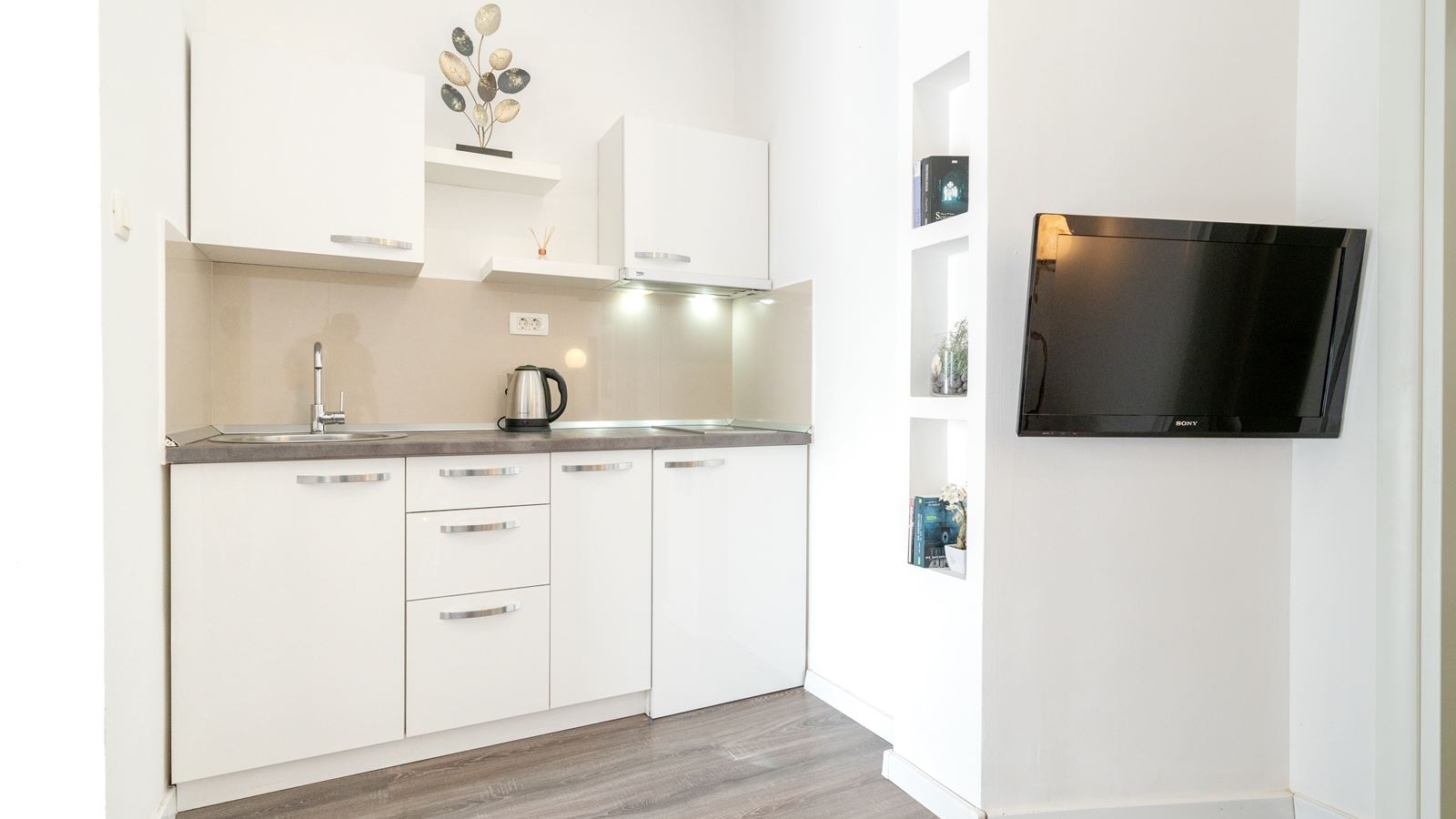 rooms-depadans-apartment-with-kitchen