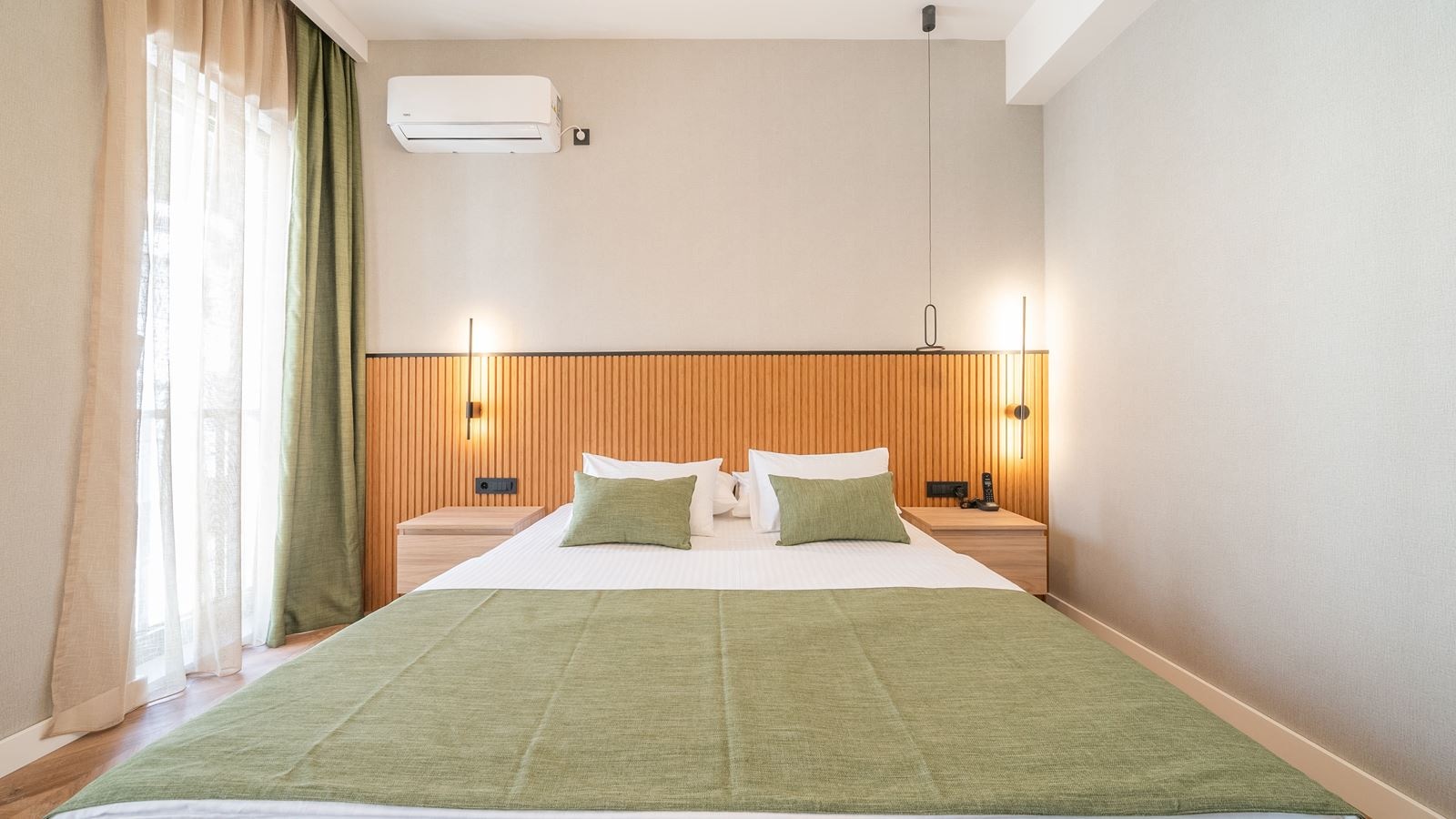 rooms-standard-double-room-block-b