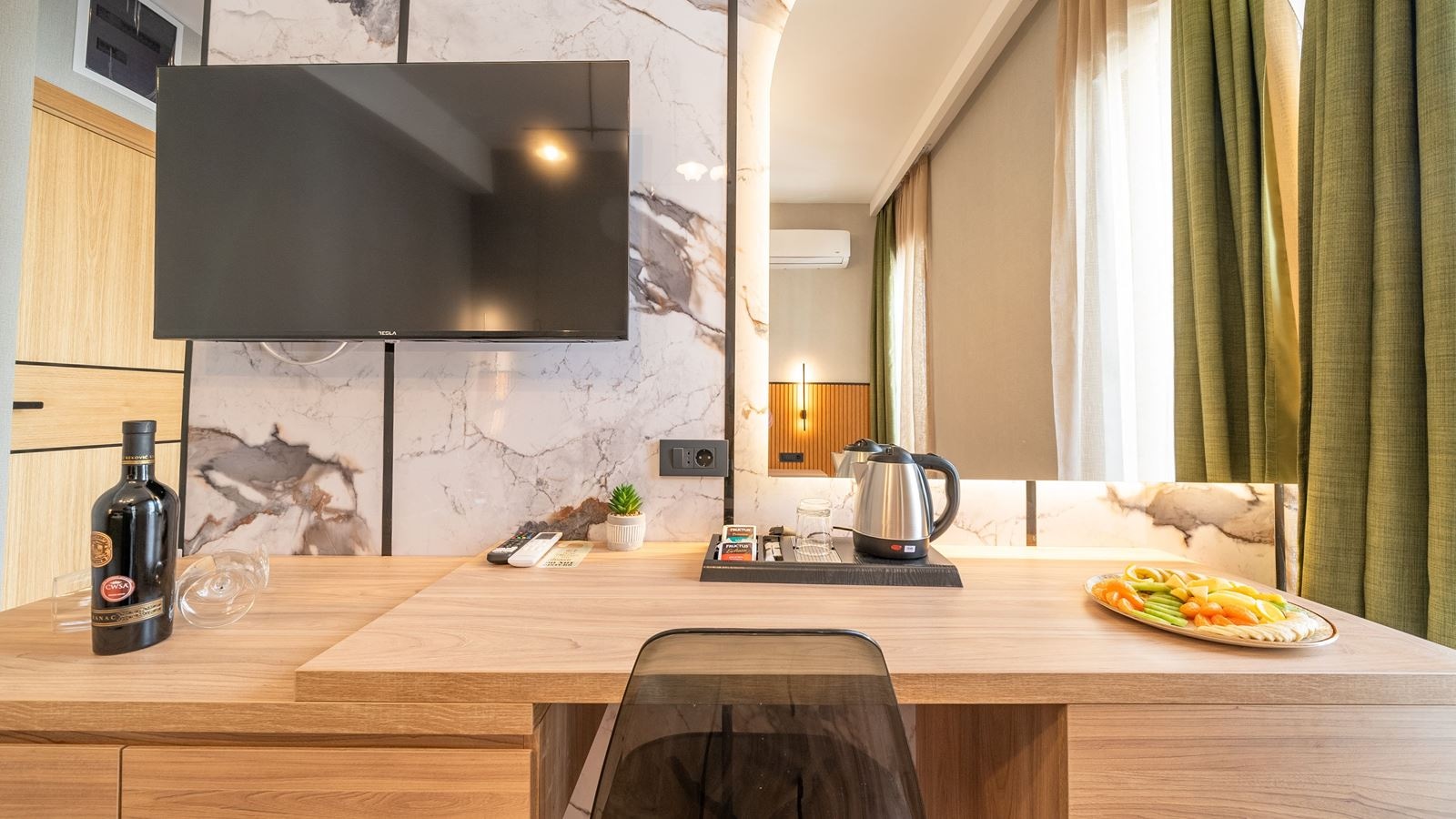 rooms-standard-double-room-block-b