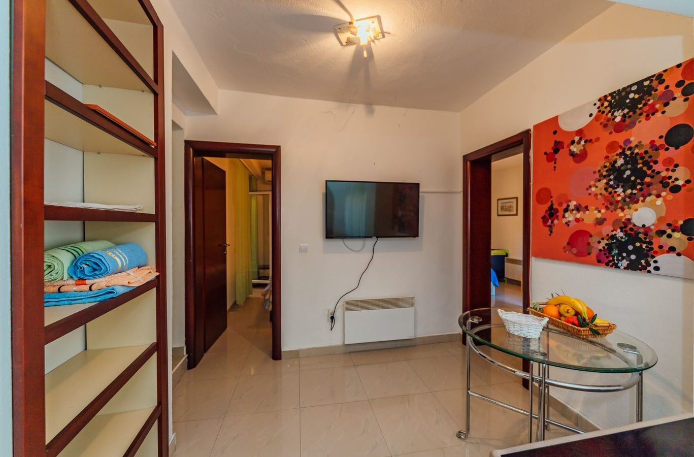 rooms-two-bedroom-apartment-75-m2