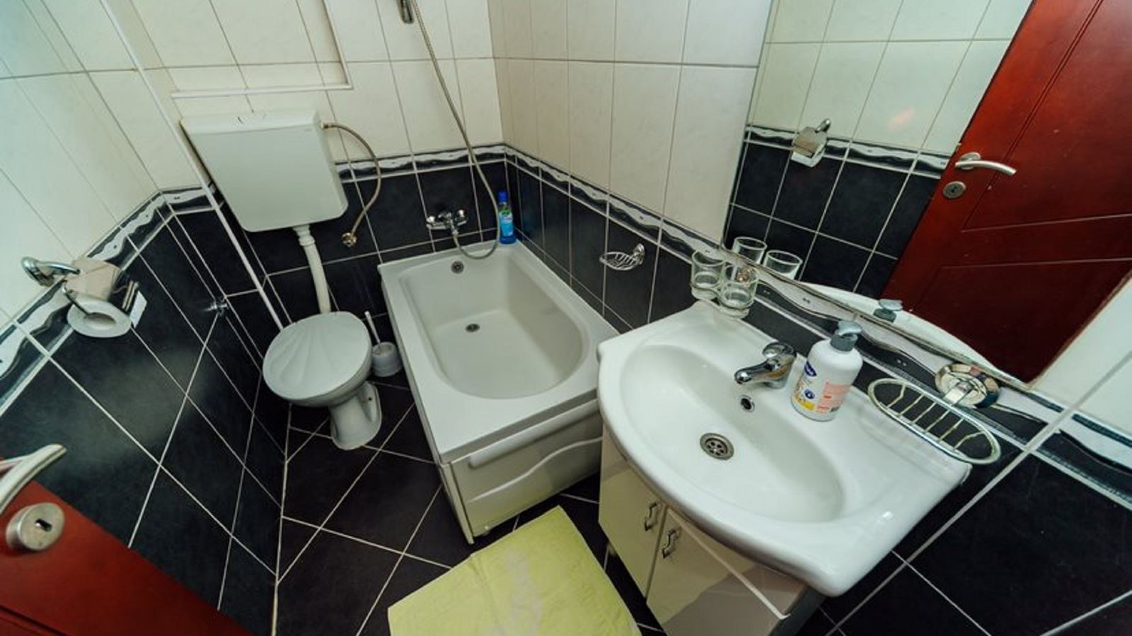 rooms-studio-apartment