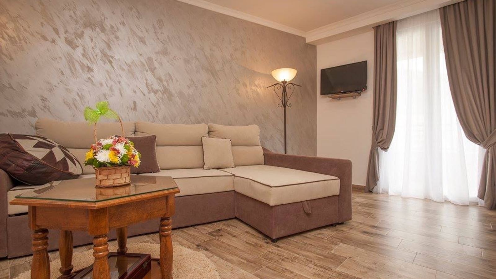 rooms-luxury-apartment