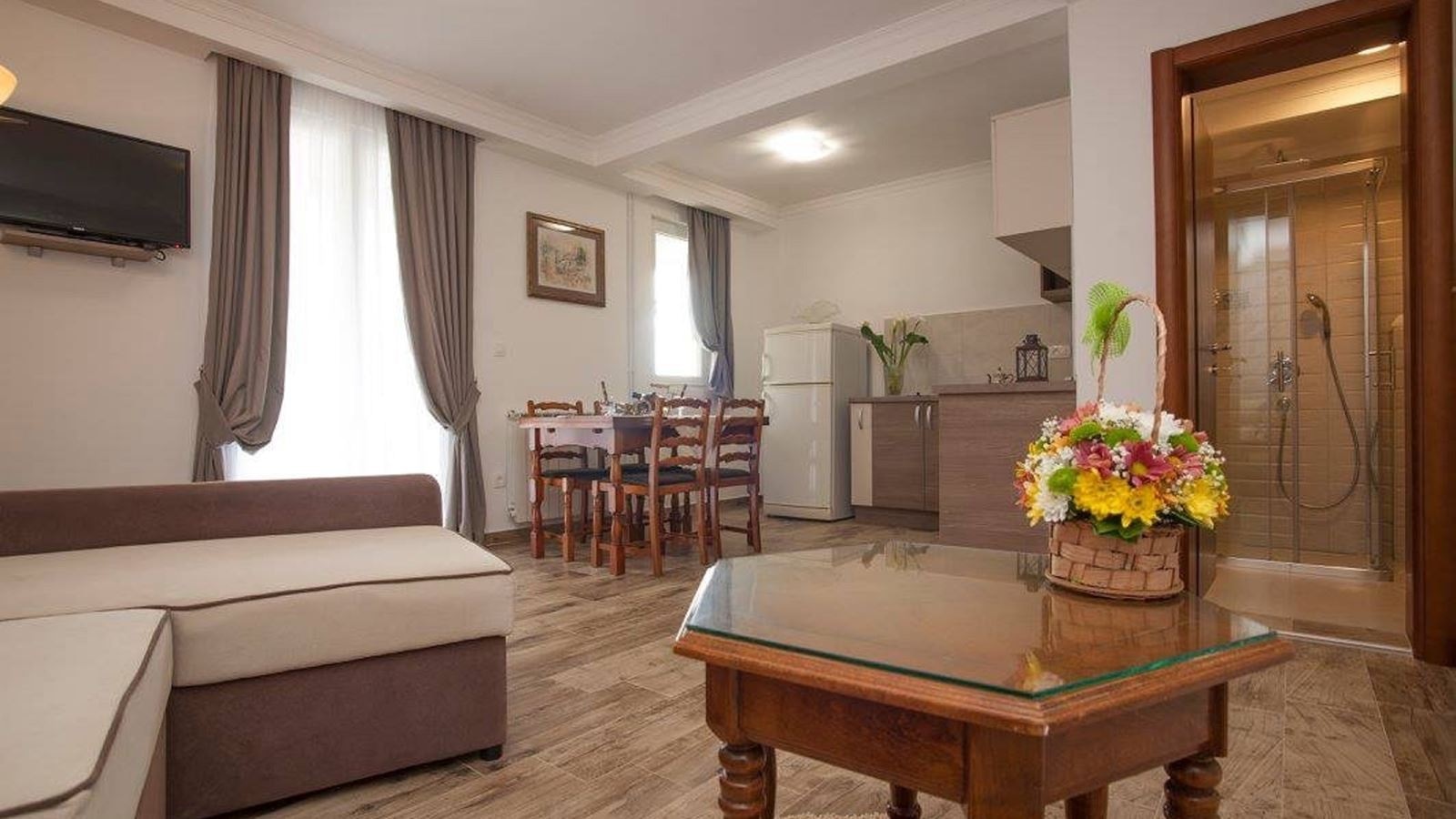 rooms-luxury-apartment