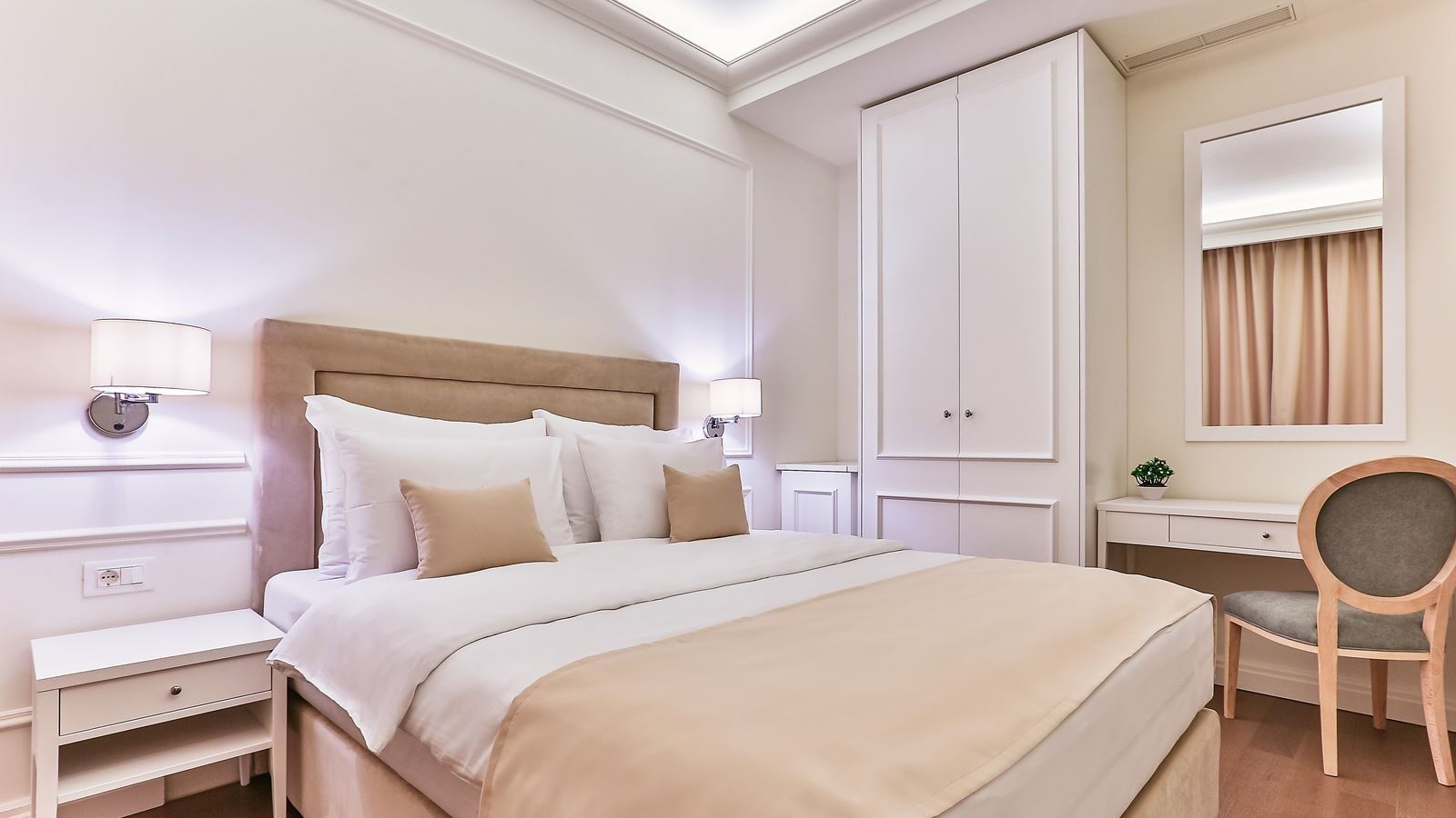 rooms-standard-double-room