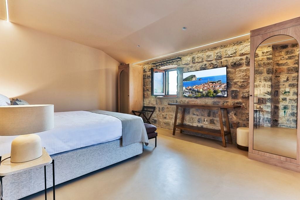 rooms-executive-suite