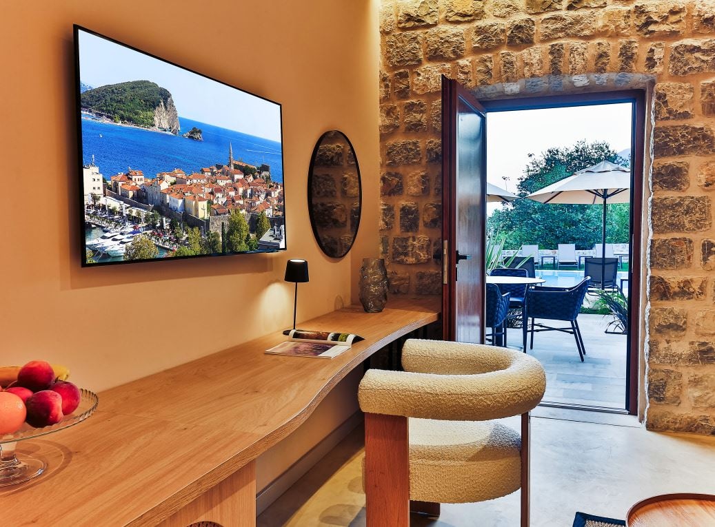 rooms-deluxe-studio-suite