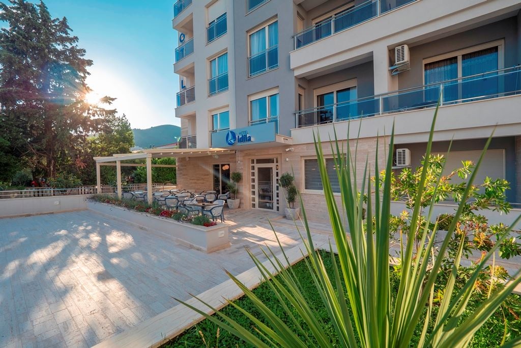 general-main-building