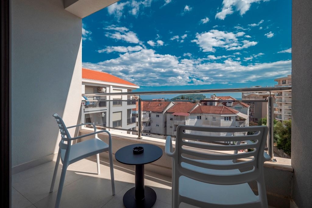 rooms-one-bedroom-apartment