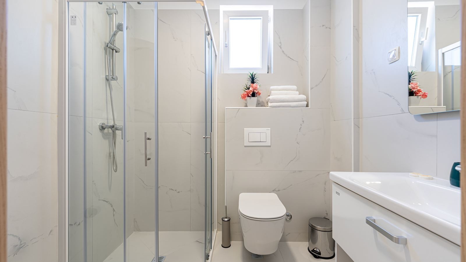 rooms-superior-double-room-with-extra-bed