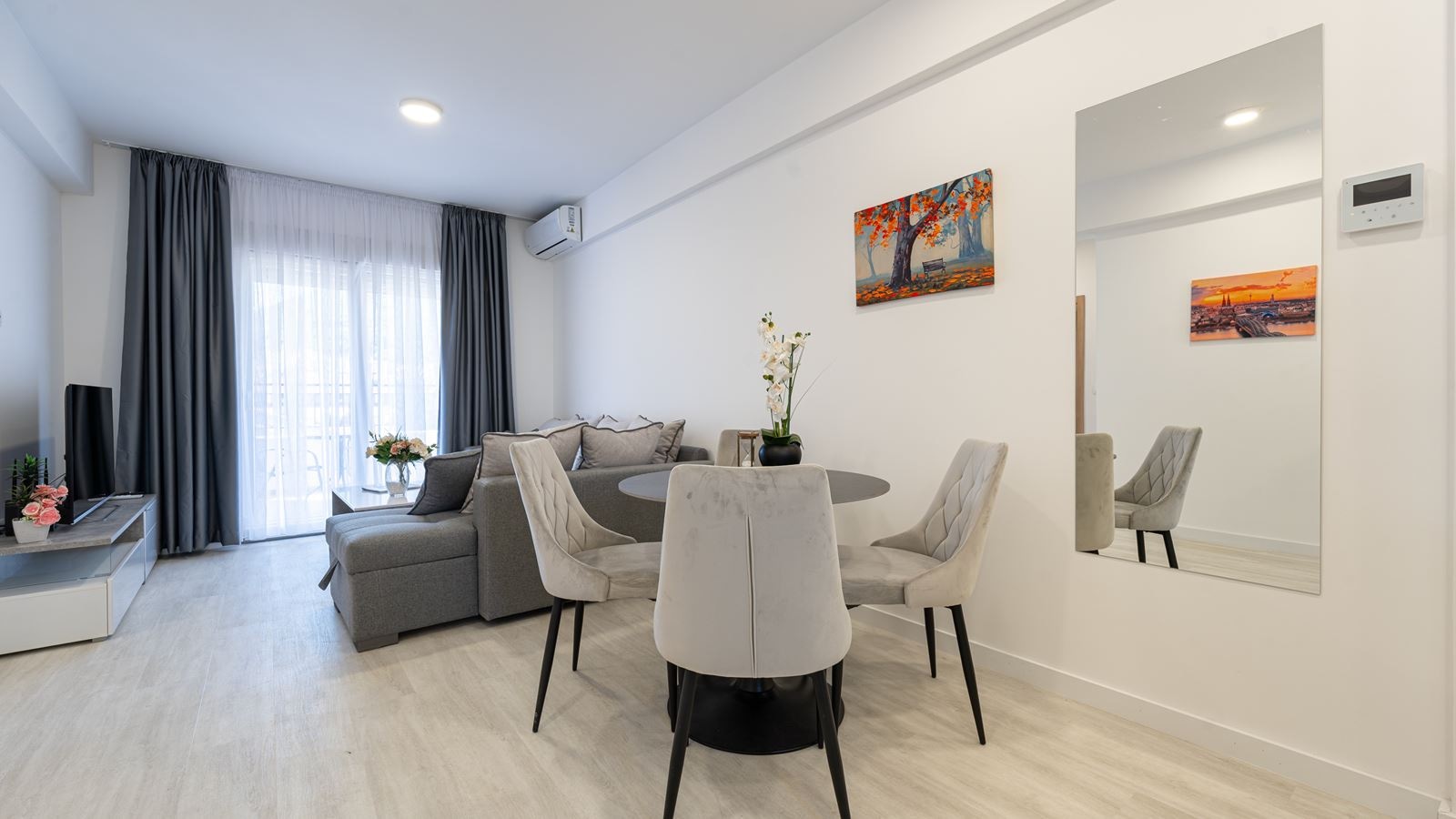 rooms-two-bedroom-apartment