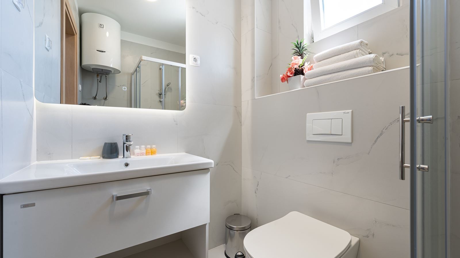 rooms-two-bedroom-apartment