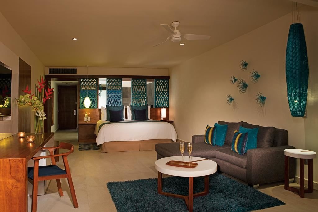 rooms-preferred-club-superior-junior-suite-ocean-view