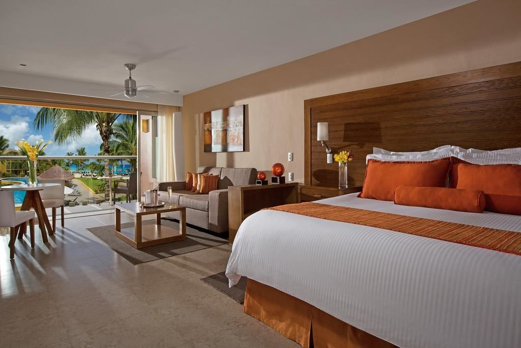 rooms-preferred-club-junior-suite-ocean-view