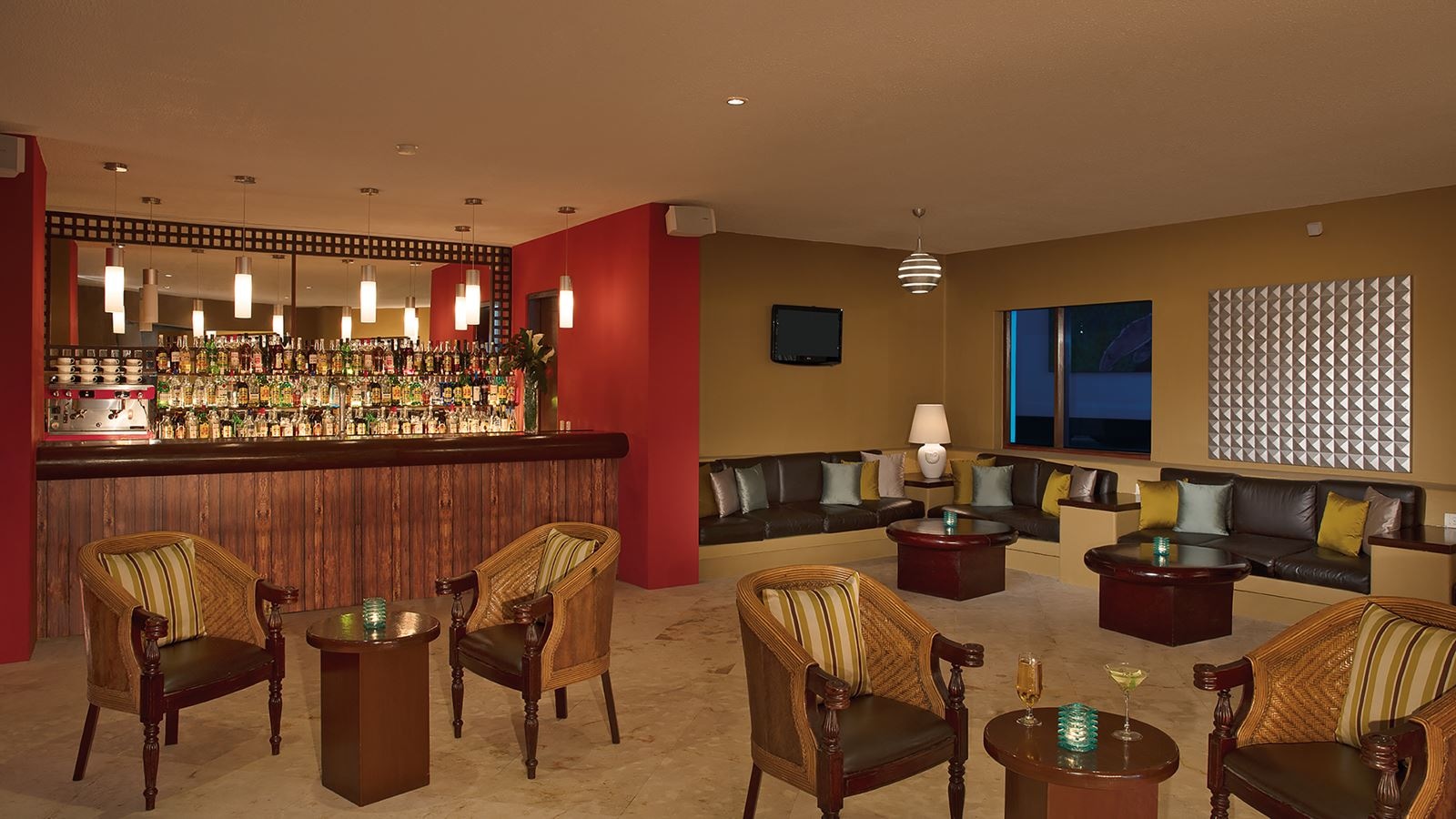 bars-starboad-lobby-bar