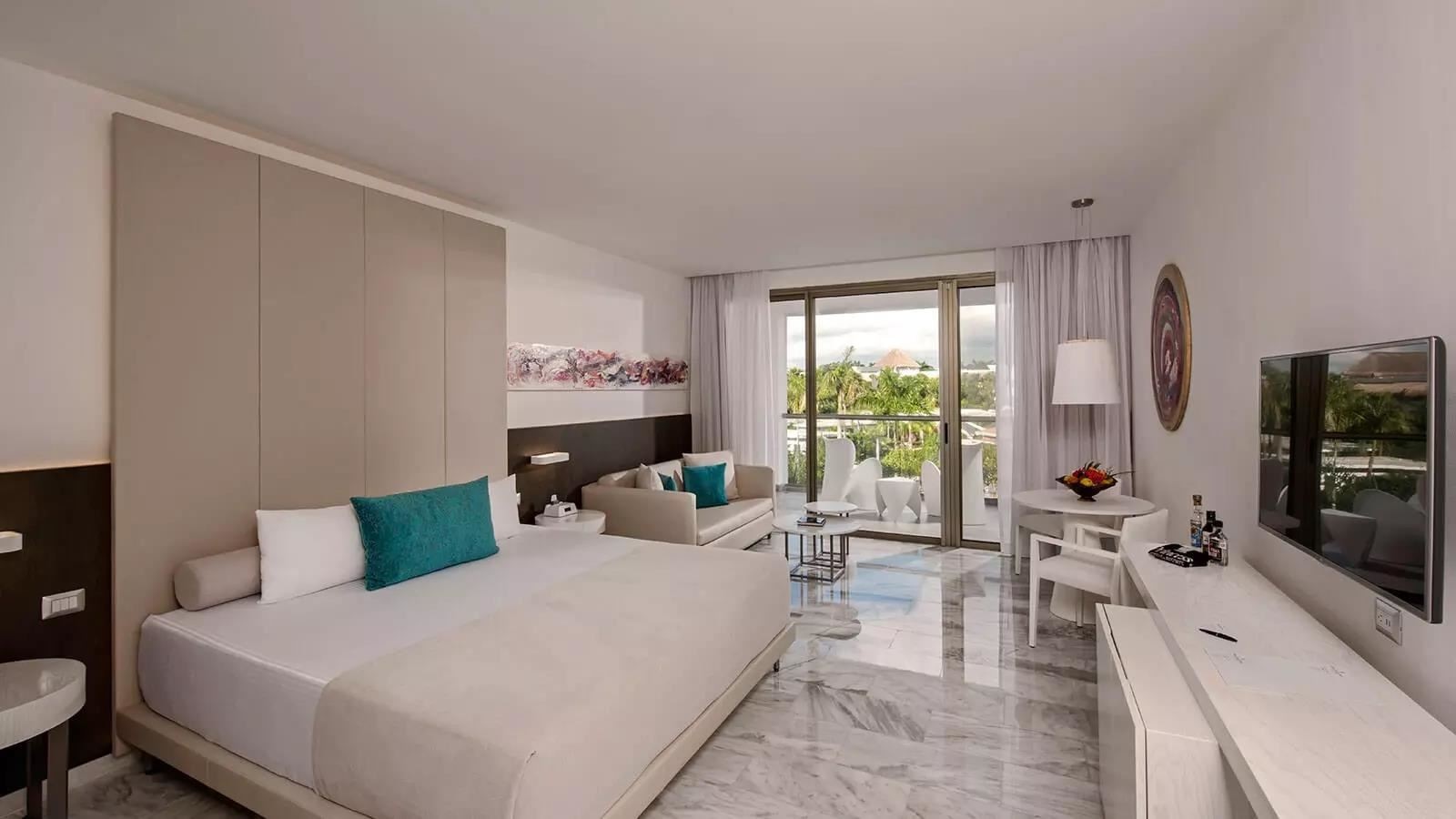 rooms-junior-suite-deluxe