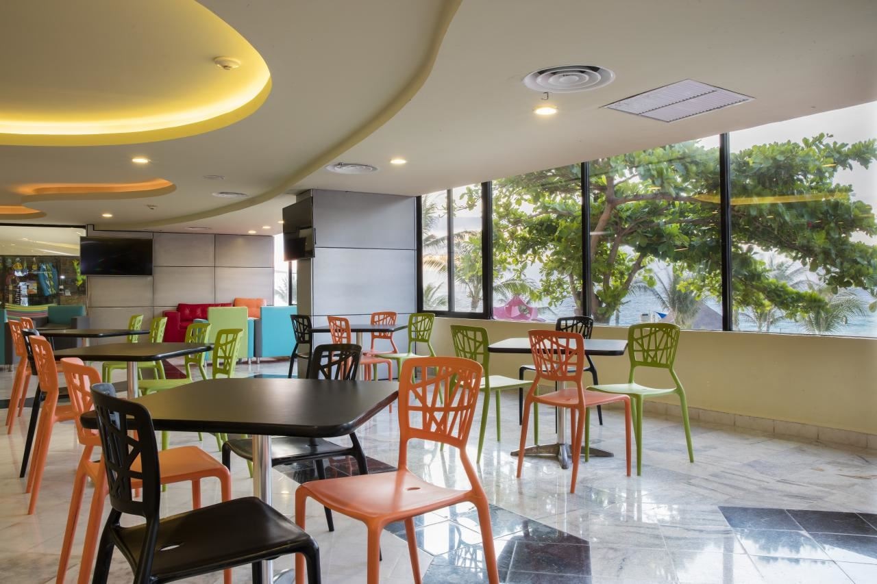 bars-lobby-bar-collage