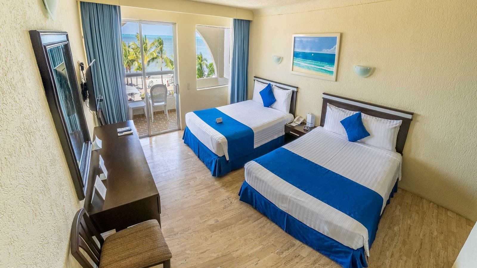 rooms-room-standard-double