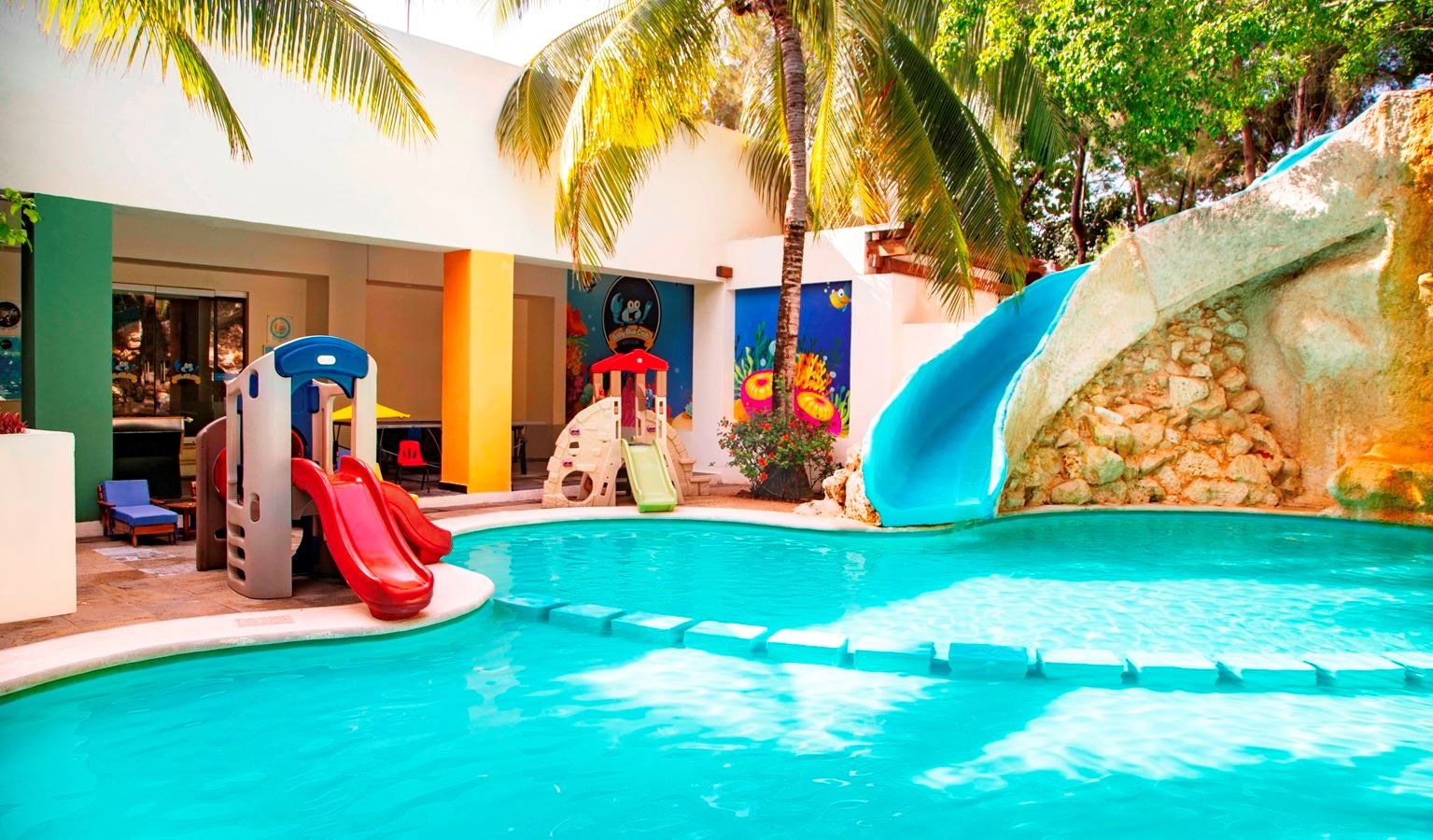 pools-outdoor--indoor-childrens-pool
