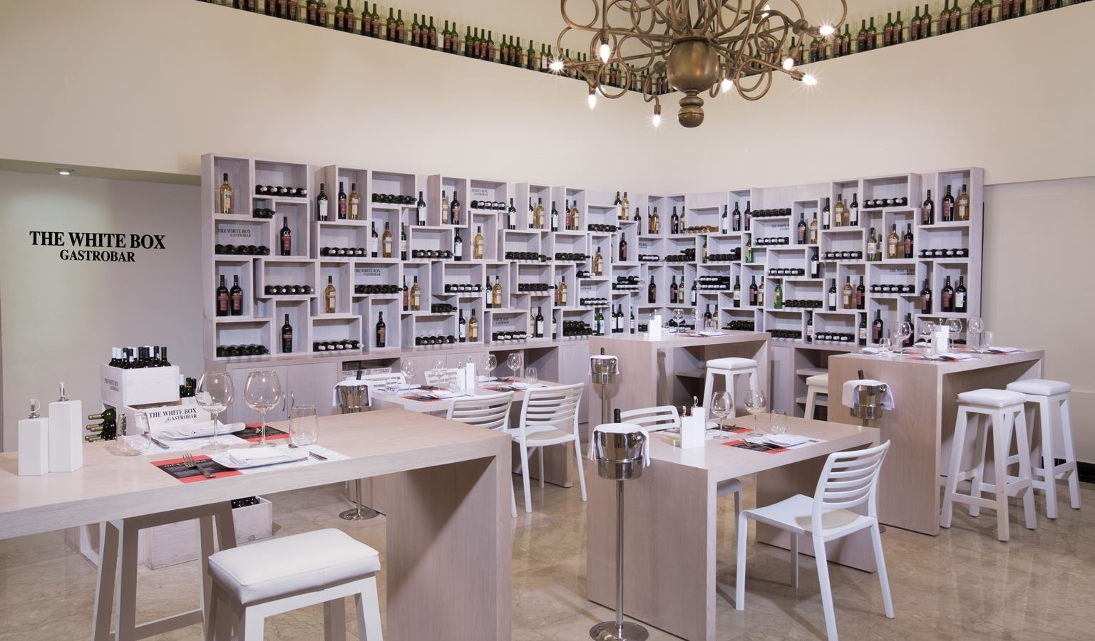 restaurants-the-white-box