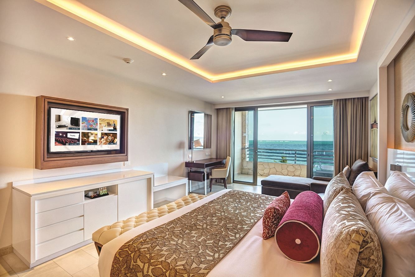 rooms-honeymoon-suite-ocean-view-diamond-club