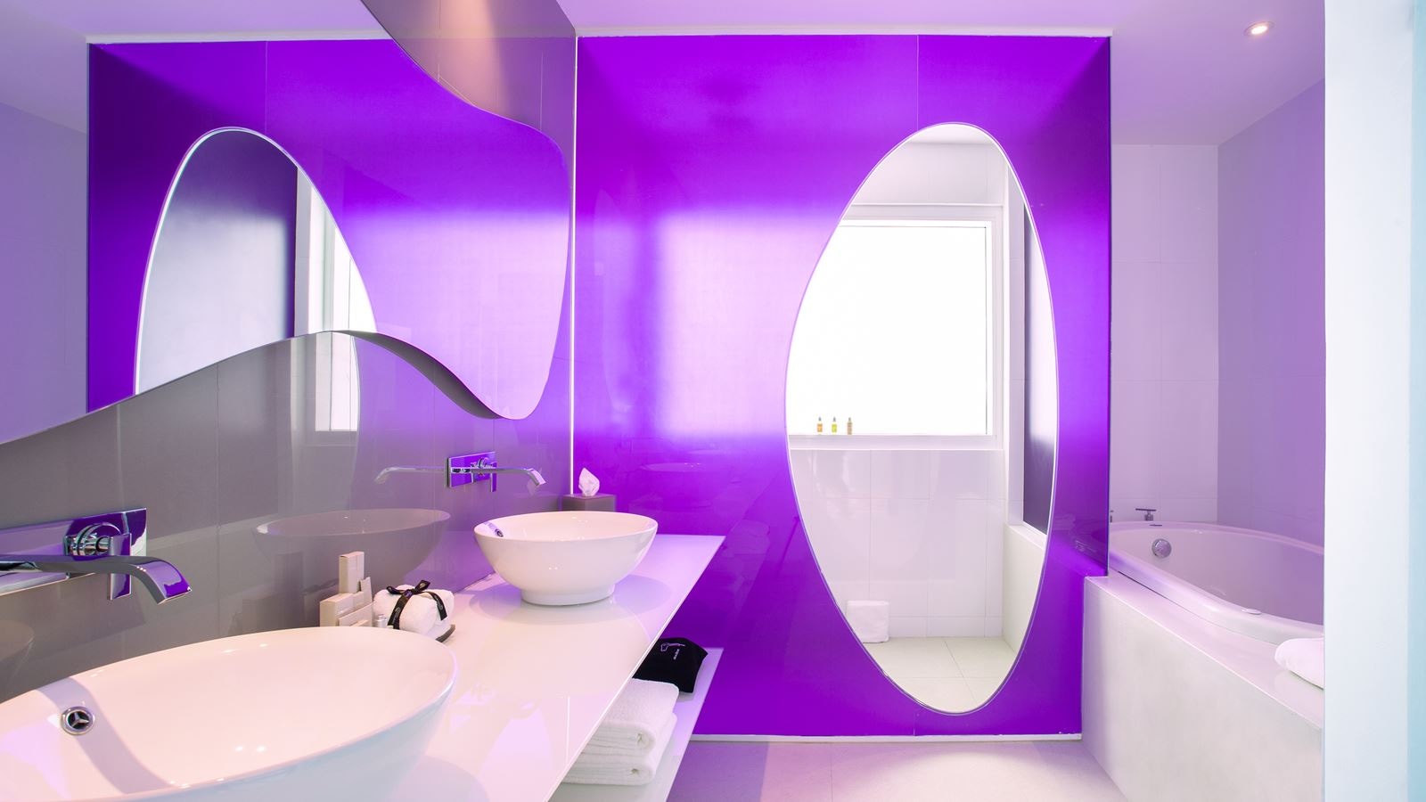 rooms-temptation-master-suite