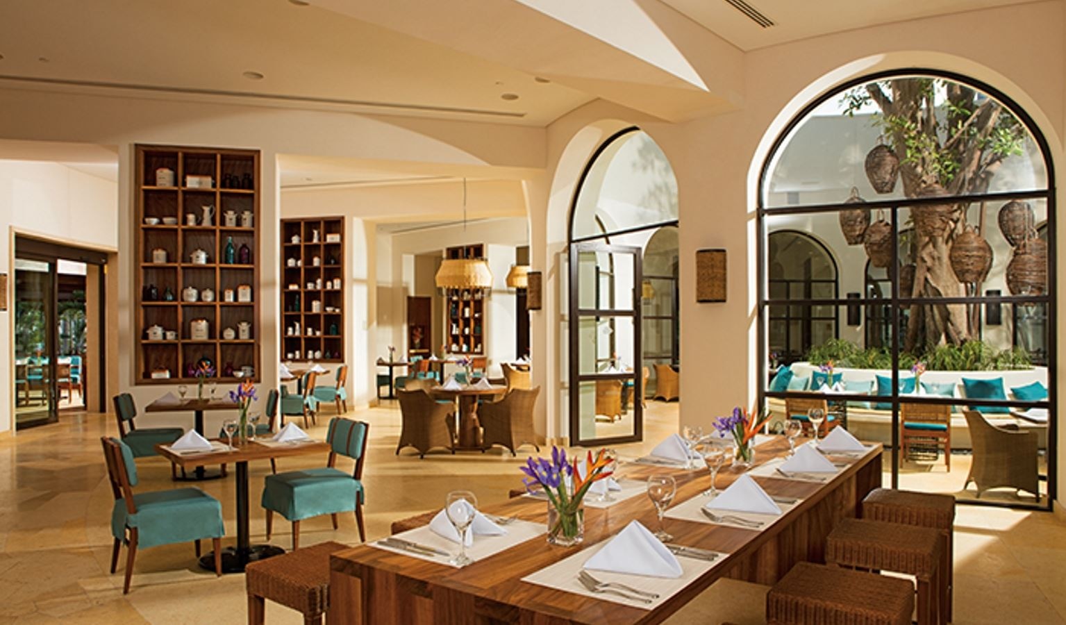 restaurants-market-café