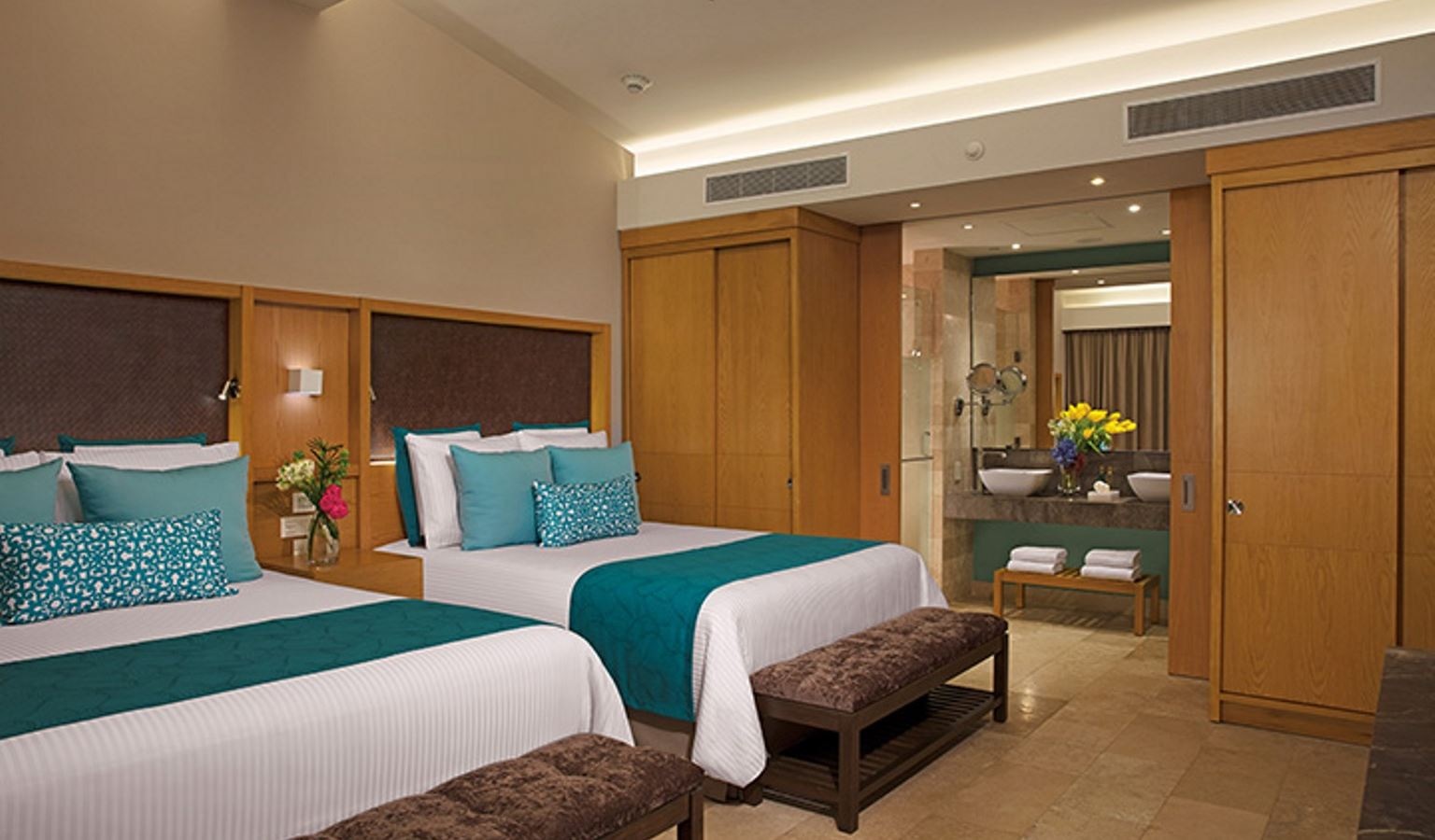 rooms-preferred-club-two-bedroom-villa