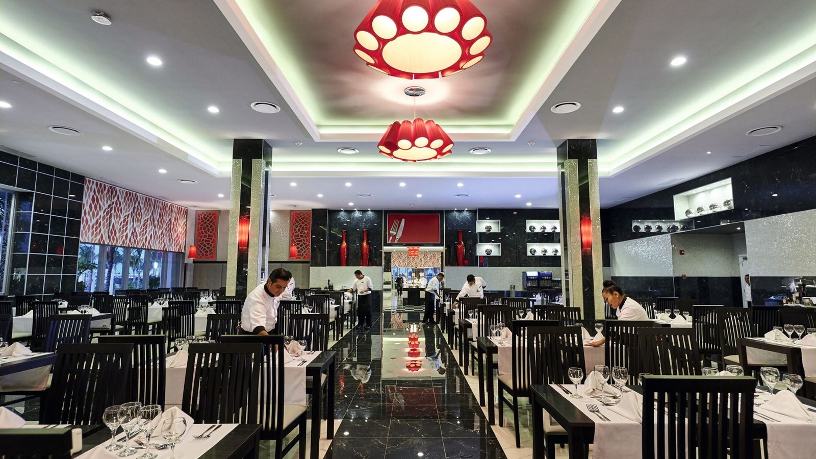 restaurants-main-restaurant