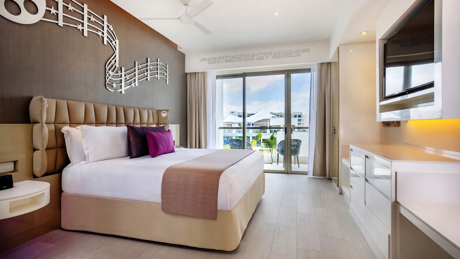 rooms-entourage-suite