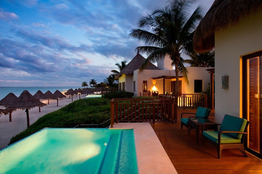 rooms-beach-font-double